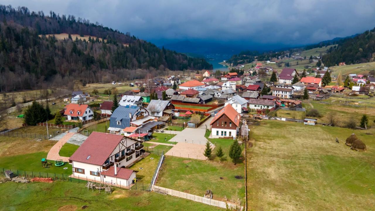 Montana Resort Colibita Bagian luar foto